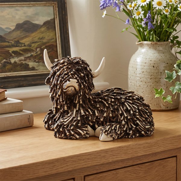 HIGHLAND COW
