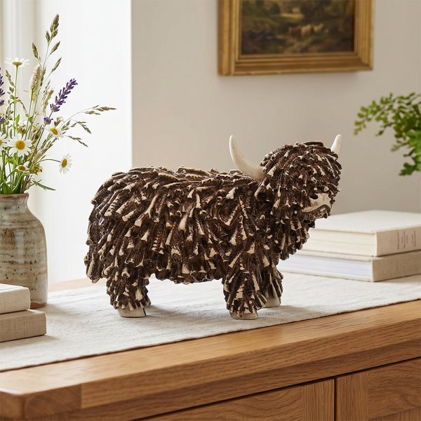 HIGHLAND COW