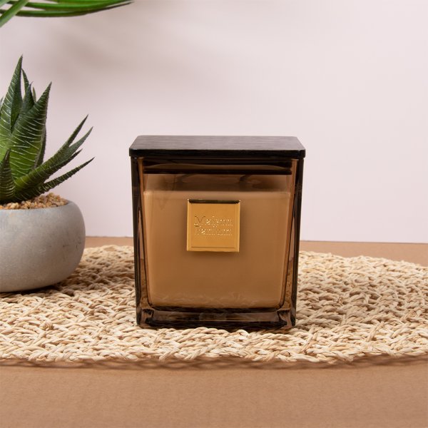 OUD WOOD CANDLE 450G