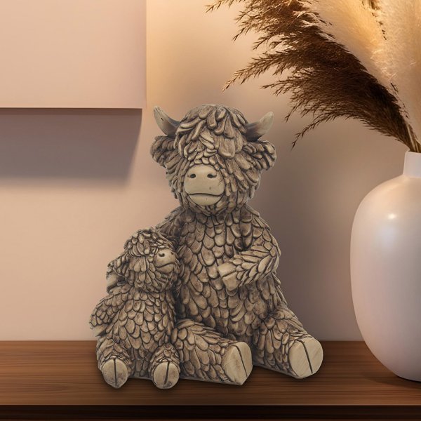 HUGHIE HIGHLAND COW WITH BABY