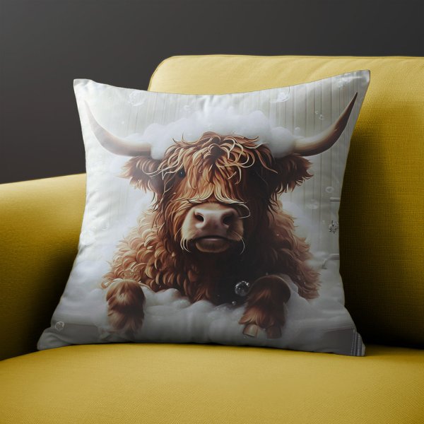 HIGHLAND COW IN BATH CUSHION