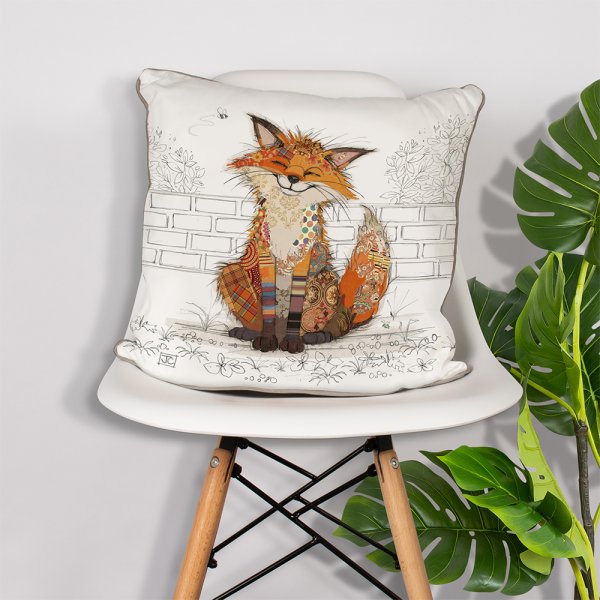 FRANKIE FOX CUSHION