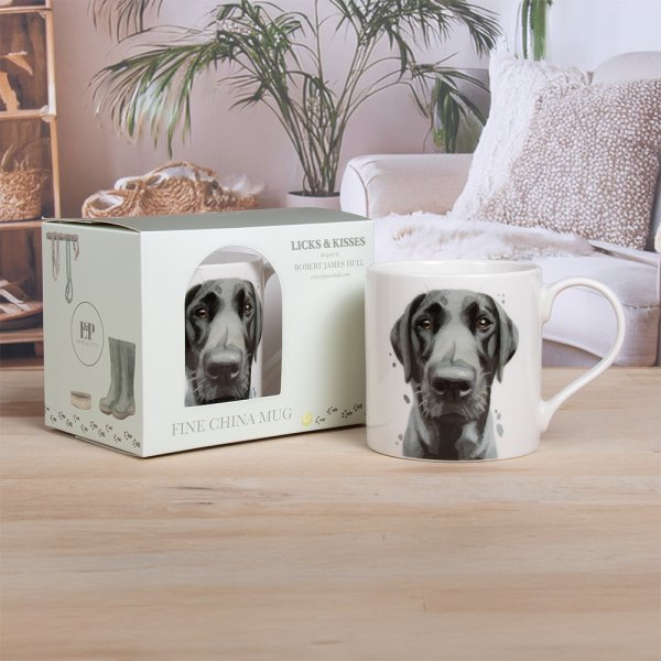 BLACK LABRADOR MUG