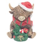 XMAS SITTING HIGHLAND COW