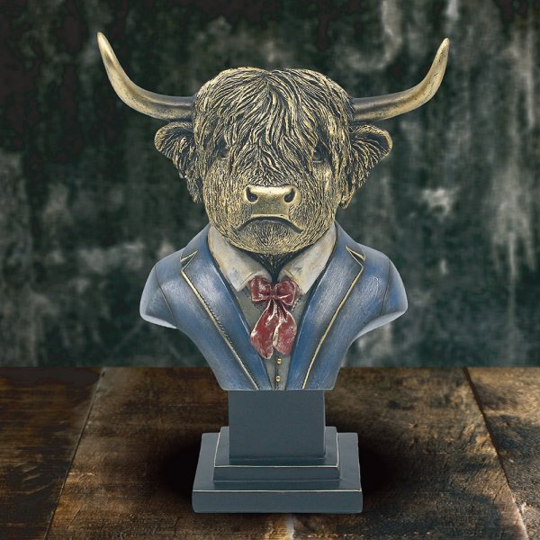 HIGHLAND COW BUST