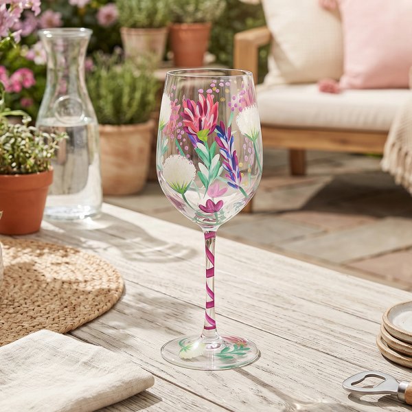 HEDGEROW FLOWERS WINE GLASS
