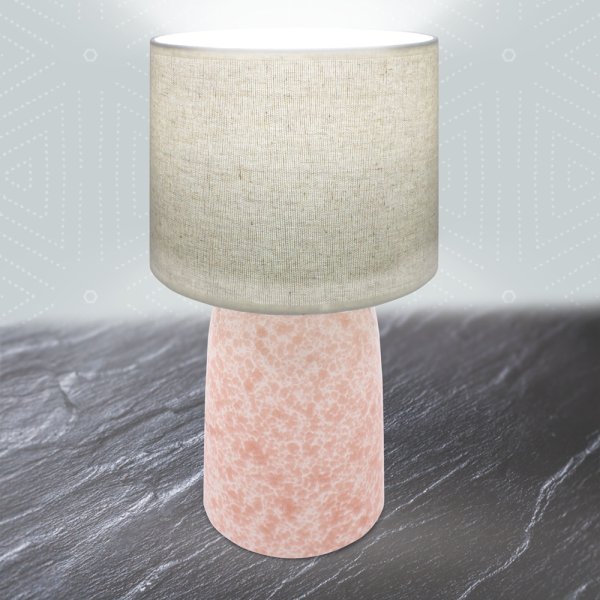 TABLE LAMP WITH SHADE