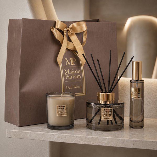 MAISON PARFUM GIFTBAG OUDWOOD