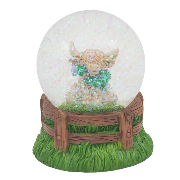 HIGHLAND COW THISTLEWATERGLOBE