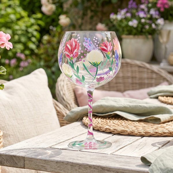 HEDGEROW FLOWERS GIN GLASS