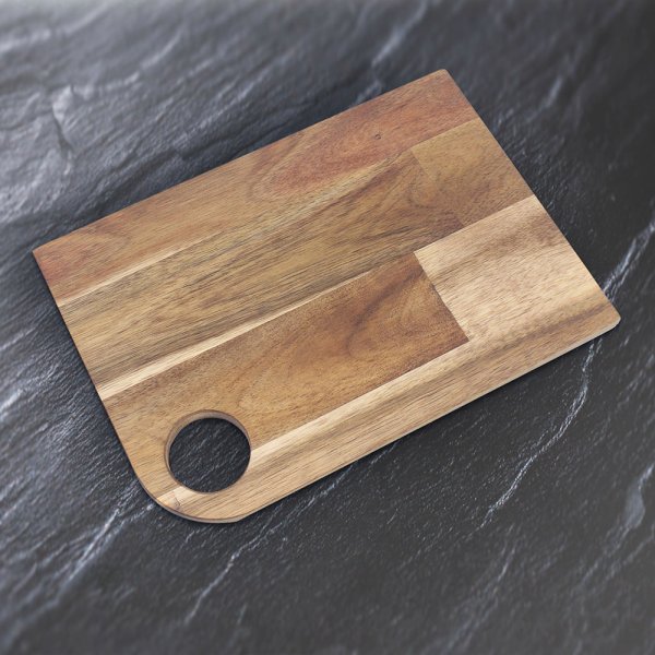 WOOD CUTTING BOARD