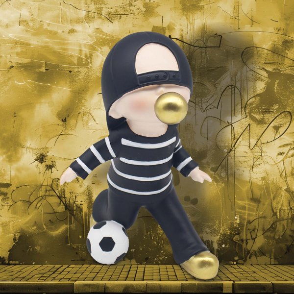 BUBBLE GUM BOY - FOOTBALL