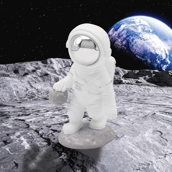 ASTRONAUT : Lesser & Pavey
