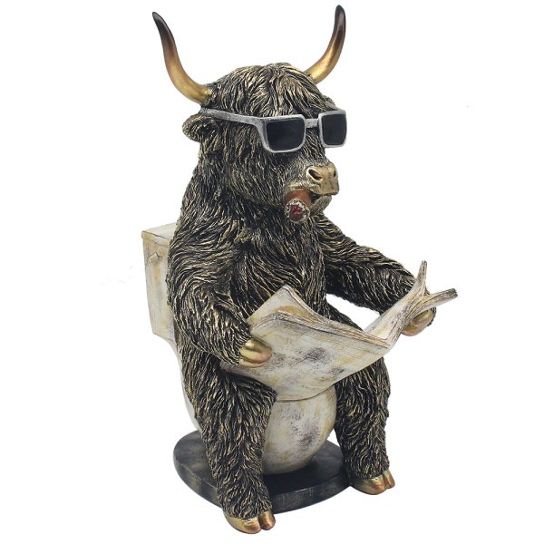 LOO-TIME HIGHLAND COW