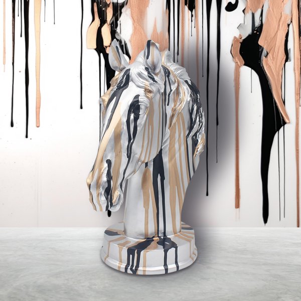 DRIP ART HORSE BUST SILVER