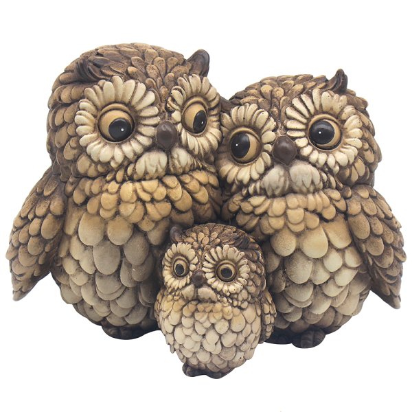 HOOTERS TWIN OWLS WITH BABY HOOTERS TWIN OWLS WITH BABY