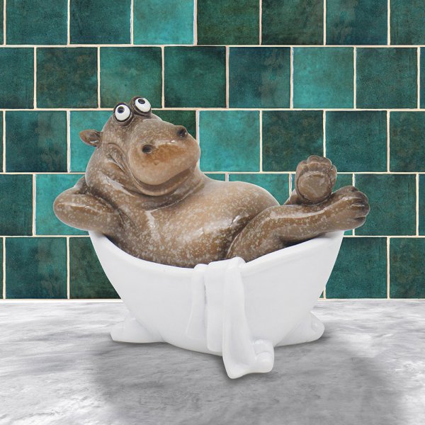 HIPPO BATHTIME