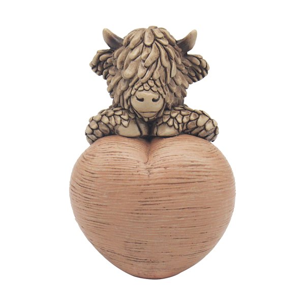 HUGHIE HIGHLAND COW W/HEART