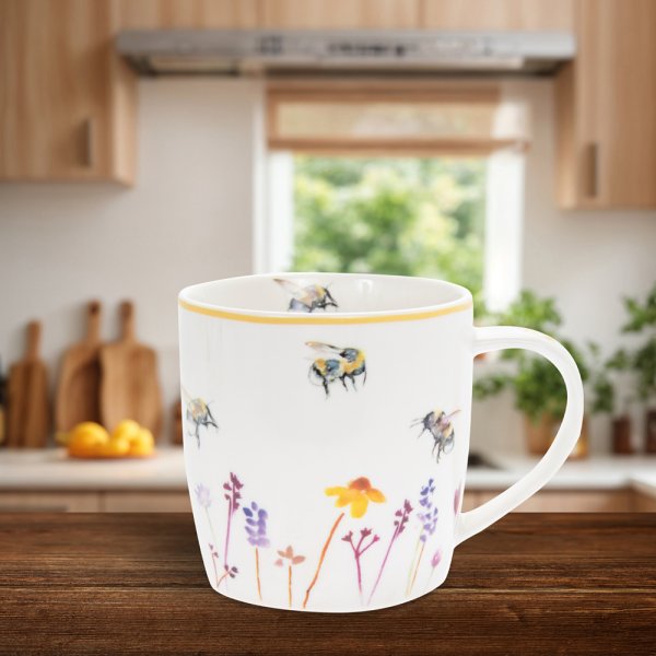 BUSY BEES MUG