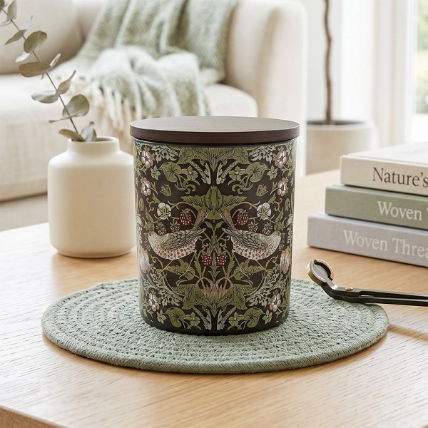 300G STRAWBERRY THIEF CANDLE
