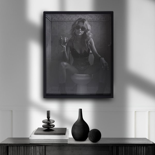 WALL ART- WOMAN ON TOILET