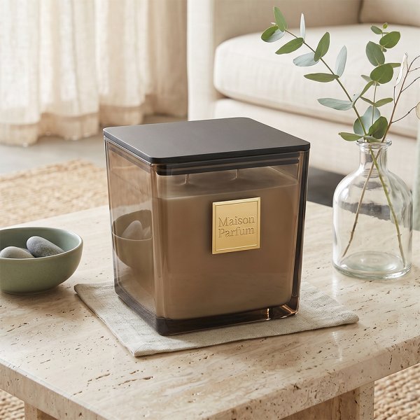 900G CANDLE OUD WOOD